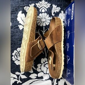 Birkenstock Women's Tan Sandals